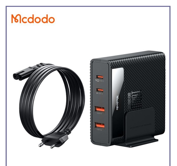 توان خروجی آداپتور چهار پورت چندکاره مک دودو 100 وات برابر با 100W است و ولتاژ ورودی آن برابر با 100V-240V است. تکنولوژی به کار رفته در آداپتور 4 پورت مک دودو اجازه می‌ دهد تا توان بین 4 پورت تقسیم می شود